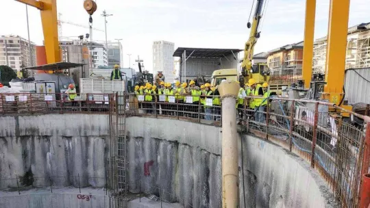 SUBÜ öğrencileri bölümlerine ait işleri yerinde görüyor