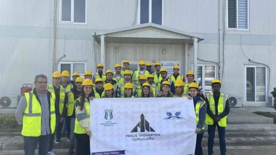 SUBÜ öğrencileri bölümlerine ait işleri yerinde görüyor