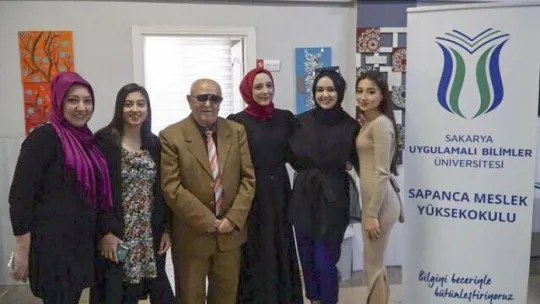 SUBÜ öğrencileri huzurevi sakinlerinin tecrübelerini dinledi