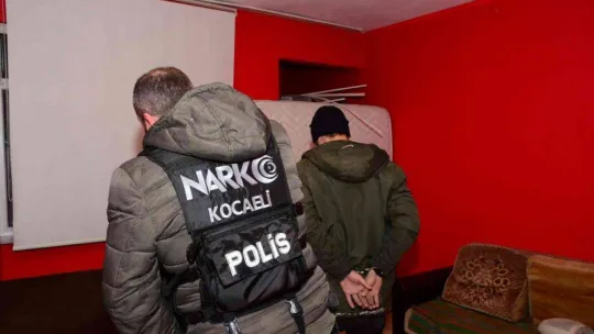 Süleyman Soylu'nun yönettiği operasyonda uyuşturucular bebek pusetinden çıktı