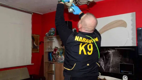 Süleyman Soylu'nun yönettiği operasyonda uyuşturucular bebek pusetinden çıktı