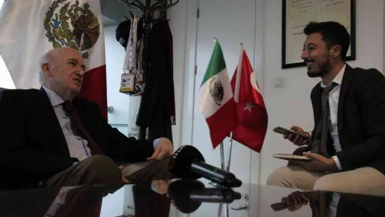 Sultan Abdulhamid'in torunuyla evli olan Meksika Büyükelçisi eşiyle Ankara'daki günlerini anlattı