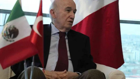 Sultan Abdulhamid'in torunuyla evli olan Meksika Büyükelçisi eşiyle Ankara'daki günlerini anlattı