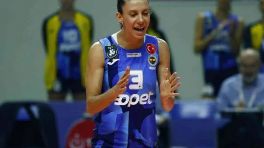 Sultanlar Ligi: Fenerbahçe Opet: 3 - PTT: 0