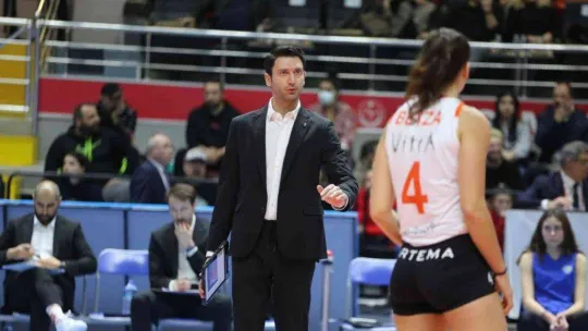 Sultanlar Ligi: Nilüfer Belediyespor: 0 - Eczacıbaşı Dynavit: 3