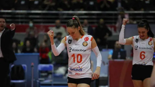 Sultanlar Ligi: Nilüfer Belediyespor: 0 - Eczacıbaşı Dynavit: 3