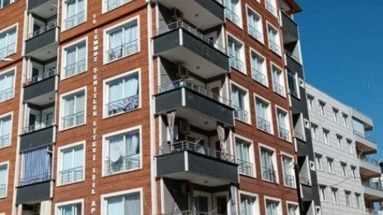 Sürekli istenilen bağış nedeniyle sektörü bırakan müteahhidin hiçbir binası yıkılmadı