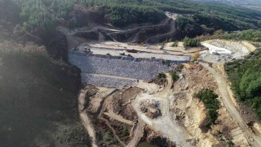 Susurluk Dereköy Barajı'nın yapımına devam ediliyor