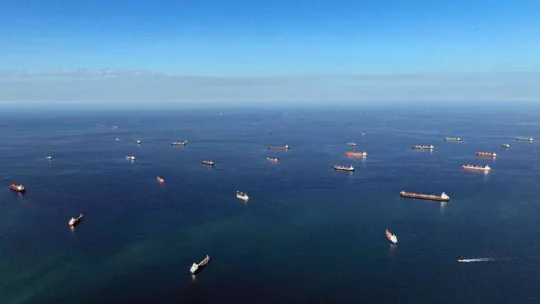 Tahıl koridoru için gelen gemiler İstanbul çevresinde bekliyor