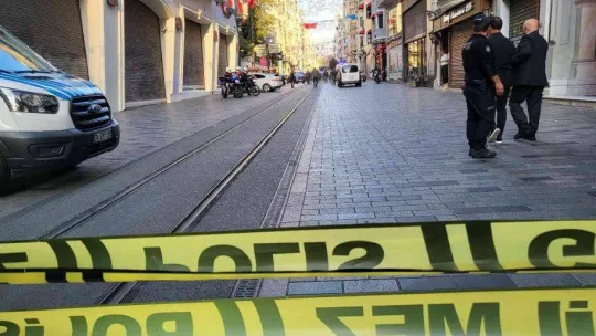 Taksim'de patlama meydana geldi