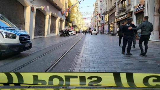 Taksim'de patlama meydana geldi