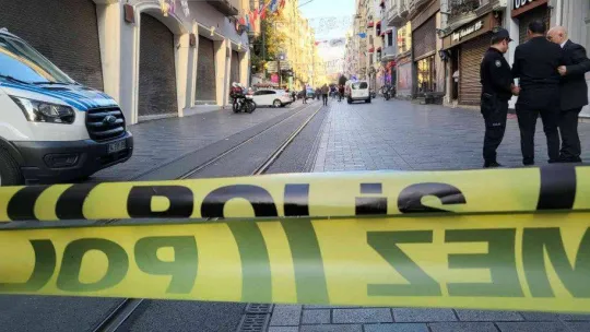 Taksim'de patlama meydana geldi