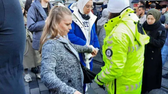 Taksim Meydanı ve İstiklal Caddesine çıkan yollar kapatıldı