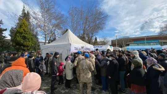 Talas deprem bölgesinde yara sarıyor