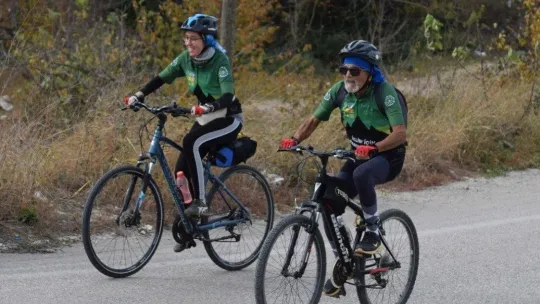 Tarih öncesine pedalladılar