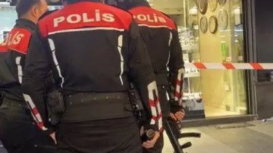 Tarihi çarşıdaki dehşet anları kamerada