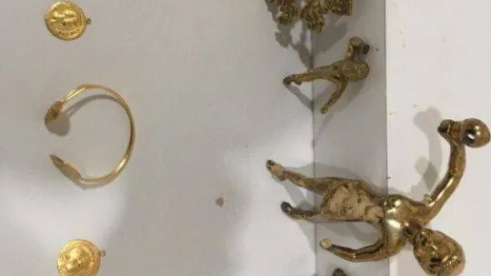 Tarihi eser kaçakçılığına 2 gözaltı