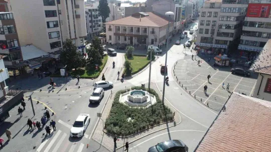 Tarihi şadırvanın restorasyonu başlıyor