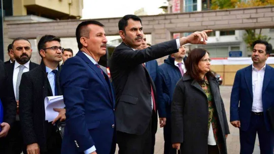 Tarihi Samanpazarı Meydanı geri dönüyor