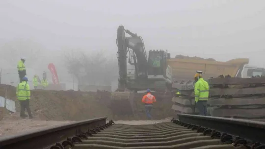 Tarihi Tunca Köprüsü araç ve yaya trafiğine kapatıldı