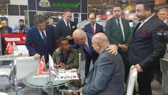 Tarım ve Orman Bakanı Kirişci'den traktörlere koltuk ısıtması tavsiyesi