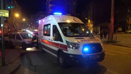 Tartıştığı arkadaşını 3 yerinden bıçakladı