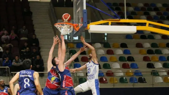 TBL: Kocaeli BŞB Kağıtspor: 48  Finalspor: 62