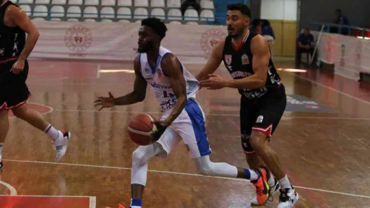 TBL: Kocaeli BŞB Kağıtspor: 75 - Yılyak Samsunspor Basketbol: 98