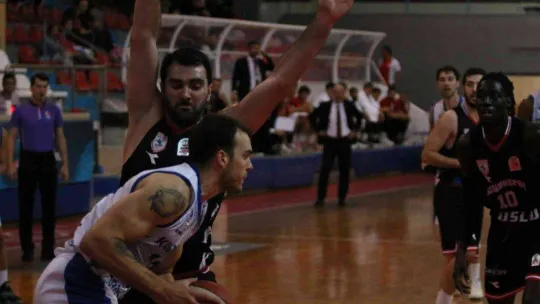 TBL: Kocaeli BŞB Kağıtspor: 75 - Yılyak Samsunspor Basketbol: 98