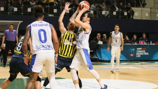 TBL: Kocaeli Büyükşehir Belediyesi Kağıtspor: 73 - Fenerbahçe Koleji: 64