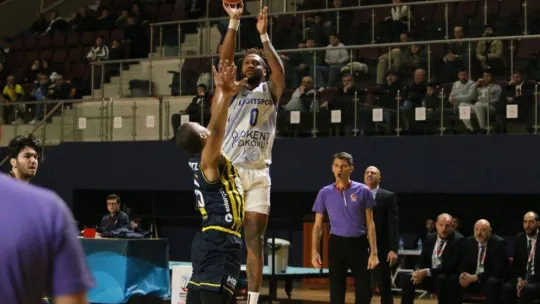 TBL: Kocaeli Büyükşehir Belediyesi Kağıtspor: 73 - Fenerbahçe Koleji: 64