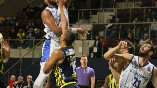TBL: Kocaeli Büyükşehir Belediyesi Kağıtspor: 73 - Fenerbahçe Koleji: 64