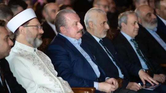 TBMM Başkanı Şentop: 'Suç yapıları çocukları, hizmet ettirecekleri araç olarak görüyor'