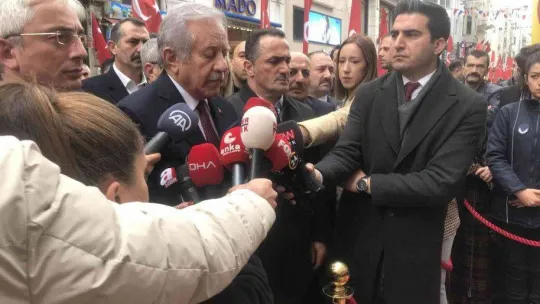 TBMM Başkanvekili Celal Adan, terör saldırısının yaşandığı İstiklal Caddesi'nde açıklamalarda bulundu