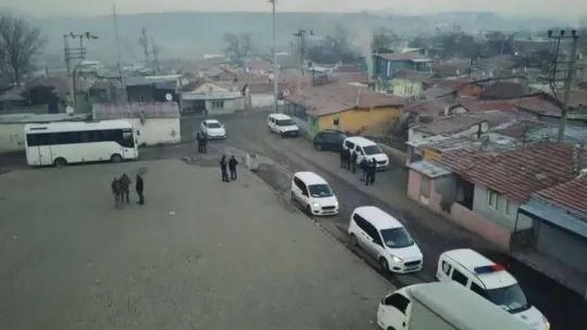Tekirdağ'da 150 polisle şafak operasyonu: 6 gözaltı