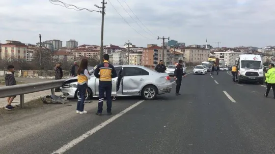 Tekirdağ'da ambulans ile otomobil çarpıştı: 2 yaralı