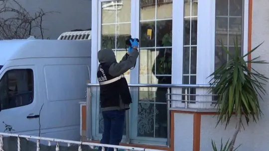 Tekirdağ'da ev ile otomobile silahlı saldırı