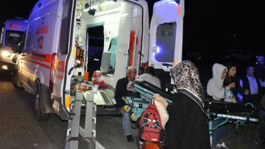 Tekirdağ'da feci kaza: 2'si ağır 9 yaralı
