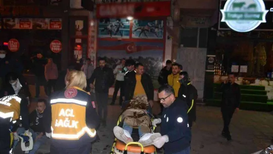 Tekirdağ'da iki araç kafa kafaya çarpıştı: 5 yaralı