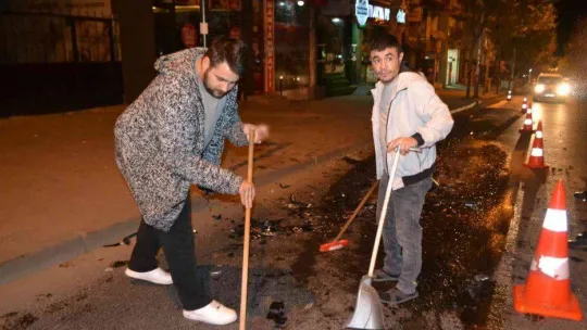 Tekirdağ'da iki araç kafa kafaya çarpıştı: 5 yaralı
