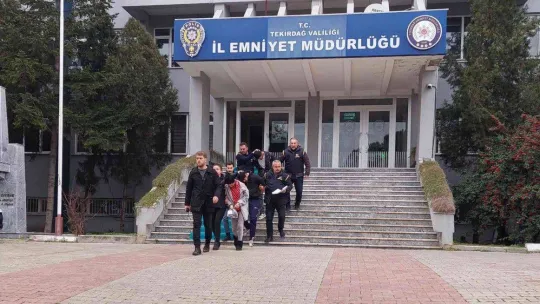 Tekirdağ'da kadın tartıştığı adamı silahla öldürdü