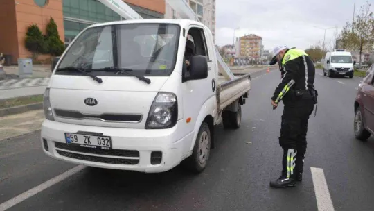 Tekirdağ'da kış lastiği denetimi başladı