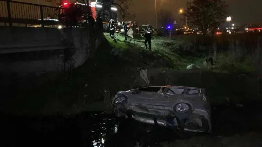 Tekirdağ'da kontrolden çıkan araç dereye uçtu: 1 ölü, 3 yaralı