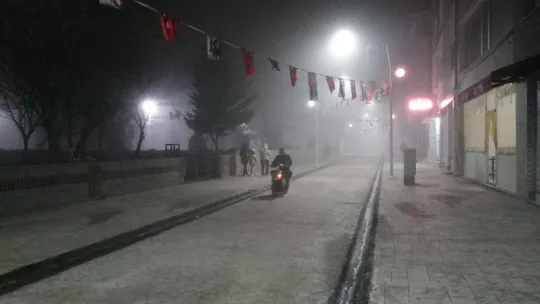 Tekirdağ'da yoğun sis ulaşımı olumsuz etkiledi