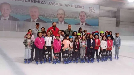 Tekirdağ'da yüzlerce öğrenci kış spor okulunda eğitim alıyor