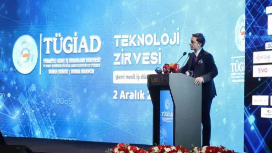 Teknoloji Zirvesi iş dünyasından büyük ilgi gördü