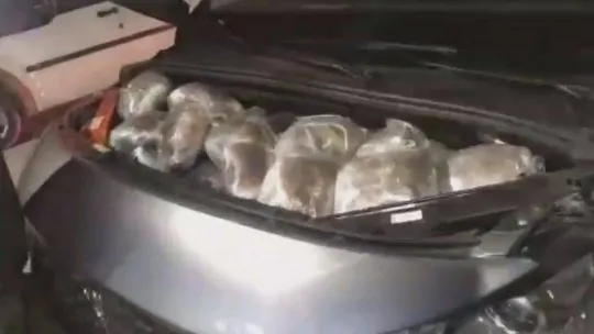 TEM'de durdurulan araçtan 32 kilogram uyuşturucu ele geçirildi