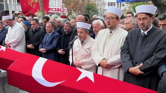 Terör saldırısında hayatını kaybeden çift son yolculuğuna uğurlandı