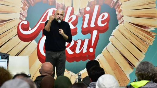 Terör ve güvenlik uzmanı Mete Yarar: 'TOGG'a yapılan muhalefet Devrim Arabalarına yapılandan daha büyük'