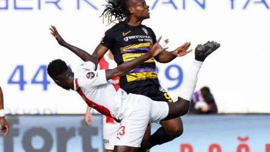 TFF 1. Lig: Pendikspor: 0 - Eyüpspor: 0